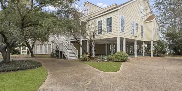 119 Birch Drive