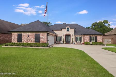 311 Goose Pointe Boulevard