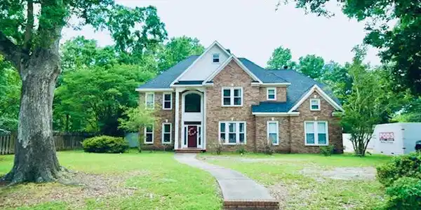 3600 Dijon Avenue