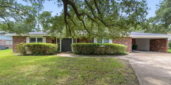 13821 E. El Bonita Drive