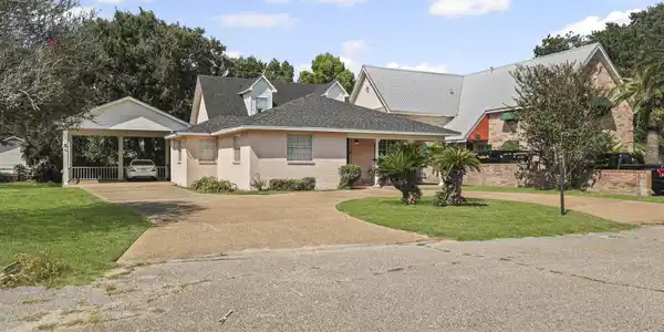 1910 Schencks Street