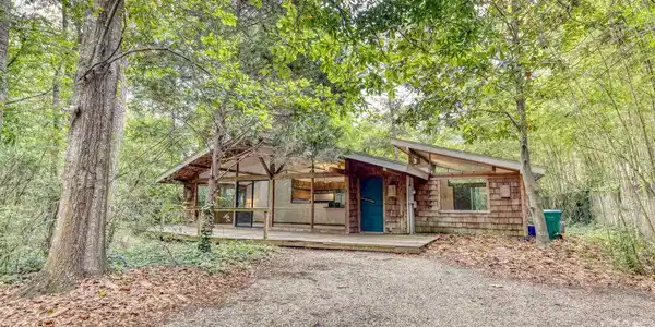 1107 Byrd Drive
