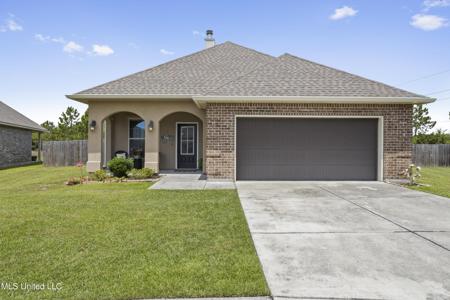 457 Palm Breeze Drive