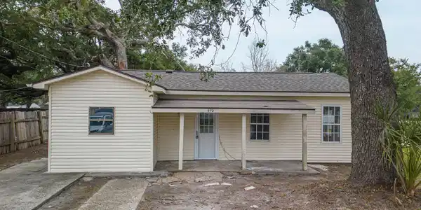490 Central Avenue