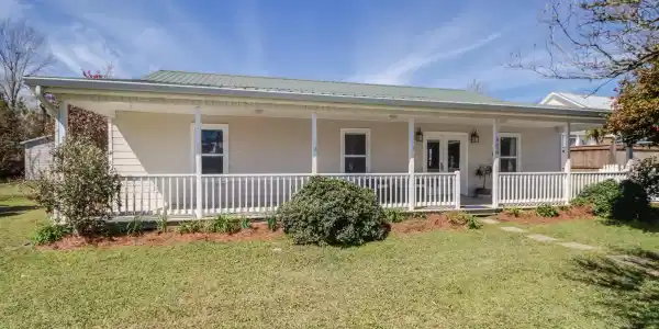 404 Third Street