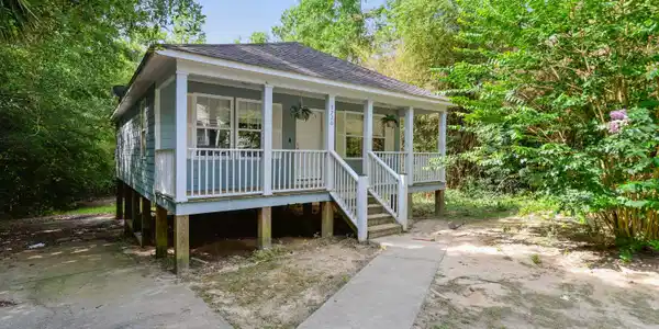 9726 Limu Place