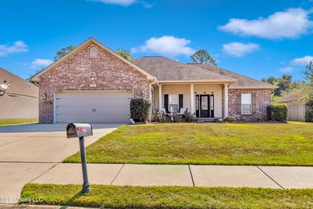 112 Brackish Place