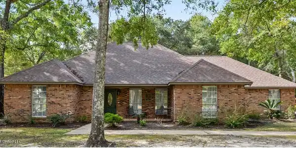 2724 Robert Hiram Drive