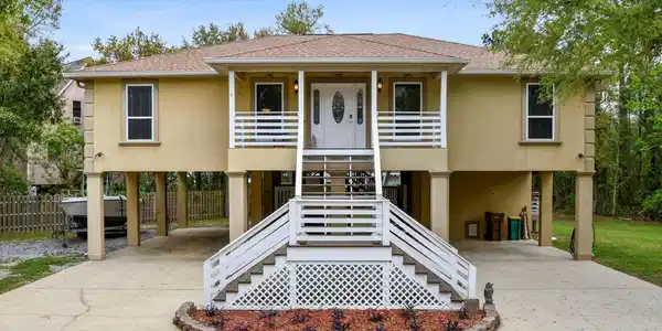 103 Cashew Point