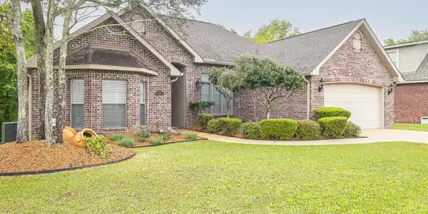 749 Clover Place