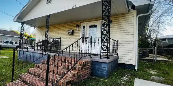 343 Lameuse Street