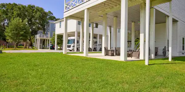 Image 2: Backyard2