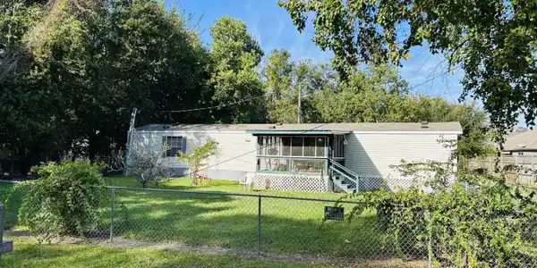 1990 Brasher Road