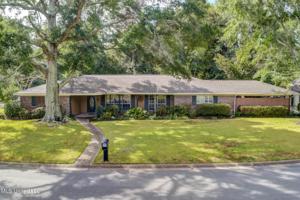 2256 Baywood Drive