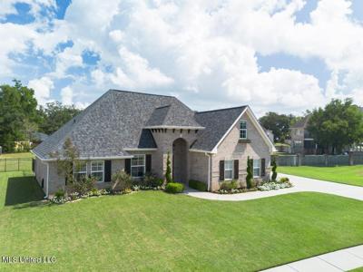 362 Goose Pointe Boulevard