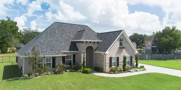 362 Goose Pointe Boulevard