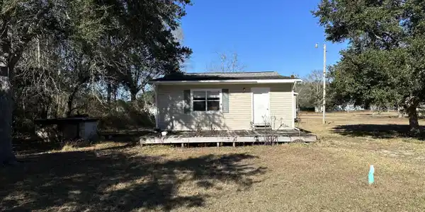 8011 Treasure Drive