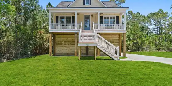 423 Royal Oak Drive