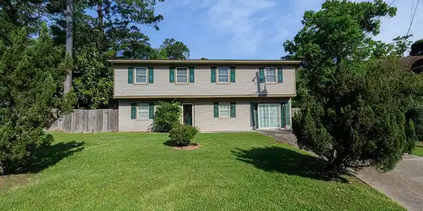 5199 Jacksonville Drive
