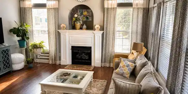 Image 4: Living Room & Fireplace