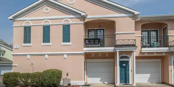 2252 Beach Drive