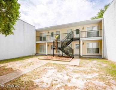 3230 Cumberland Road