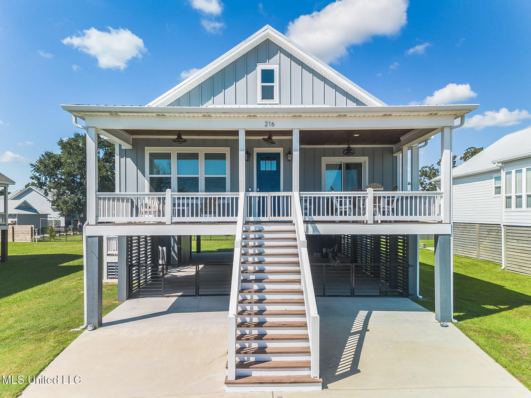 Image 2: 216 E 5th front #6