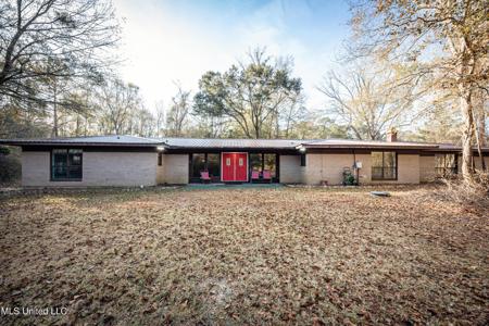 3040 Pabst Road