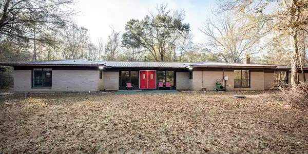 3040 Pabst Road