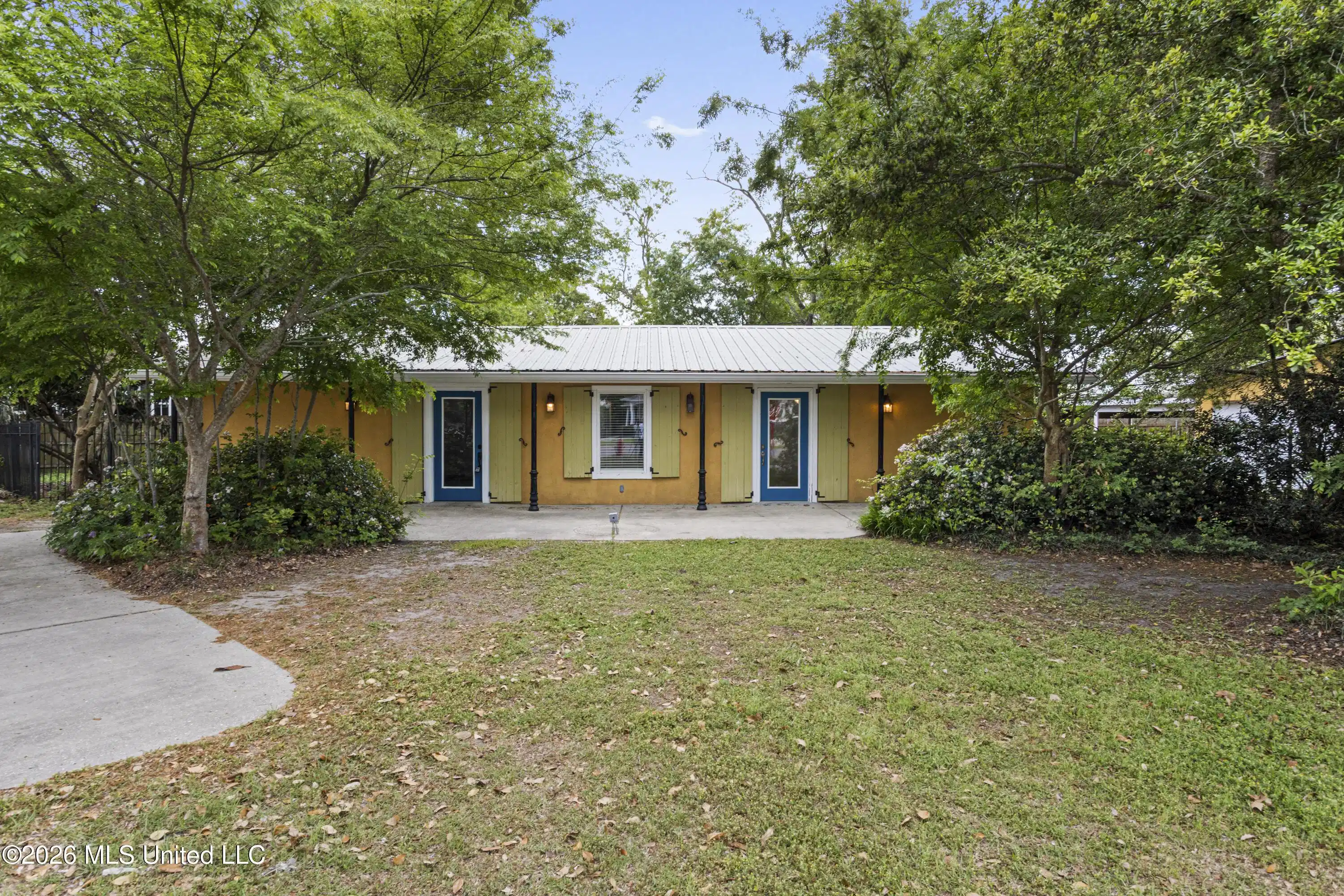 Image 1: Front of house