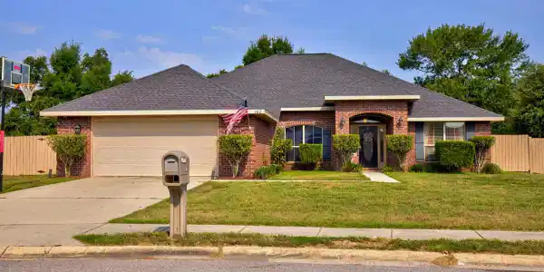 160 Saltmeadow Circle