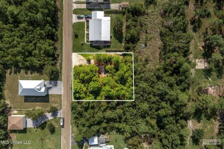 129 Lafitte Drive