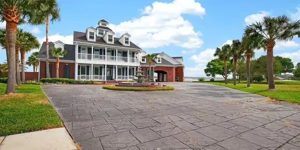 489 Jordan Drive
