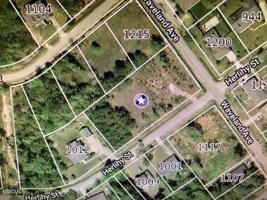 0 Waveland Av & Herlihy St
