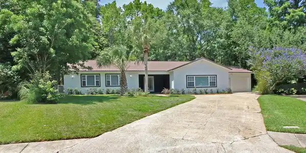 105 Linwood Cove