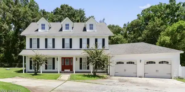 13317 Hollow Oak Lane
