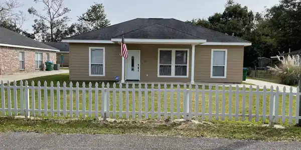 203 Milner Avenue