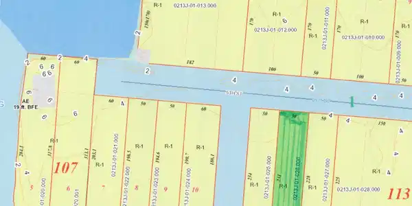 Lot 2 5th Street