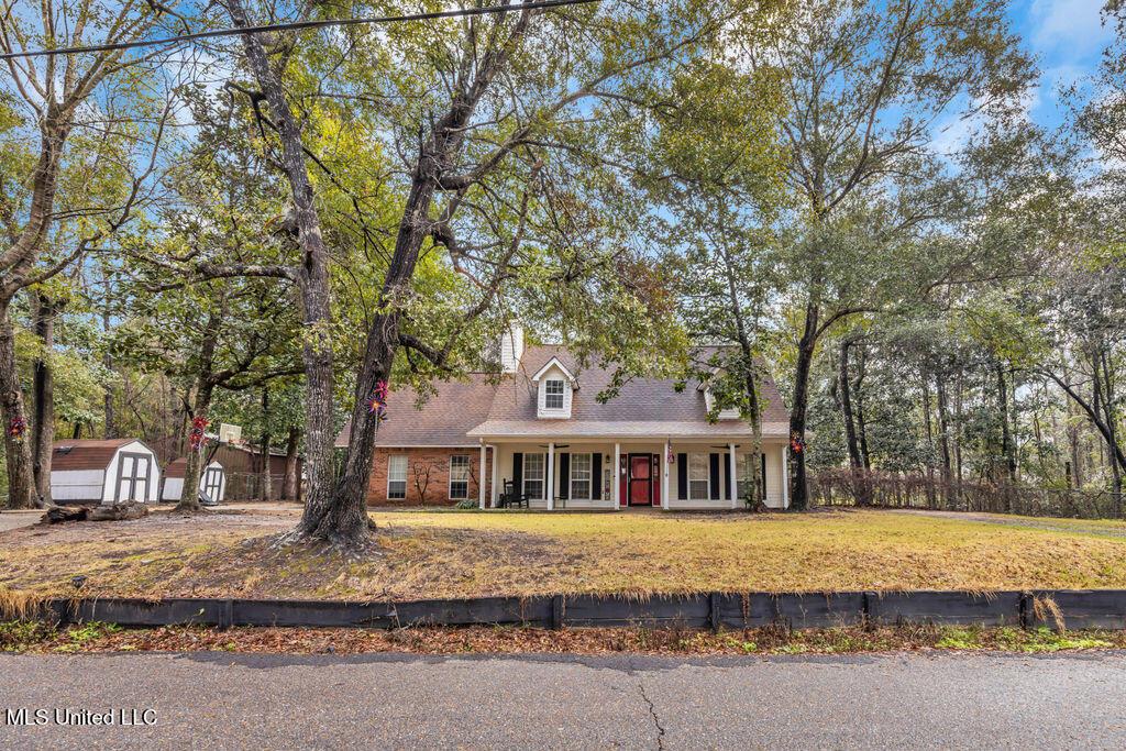 Image 3: 3300NFirstSt-7