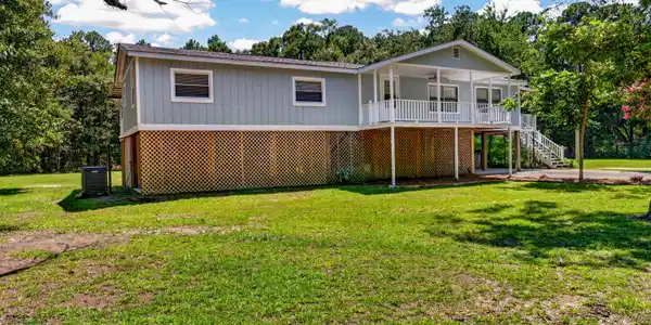 Image 4: 10415PinOak-9