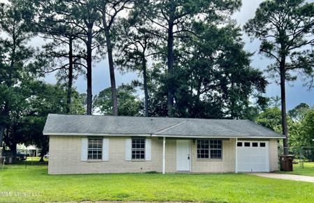 15 Cottonwood Court