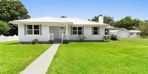 423 Ballentine Street