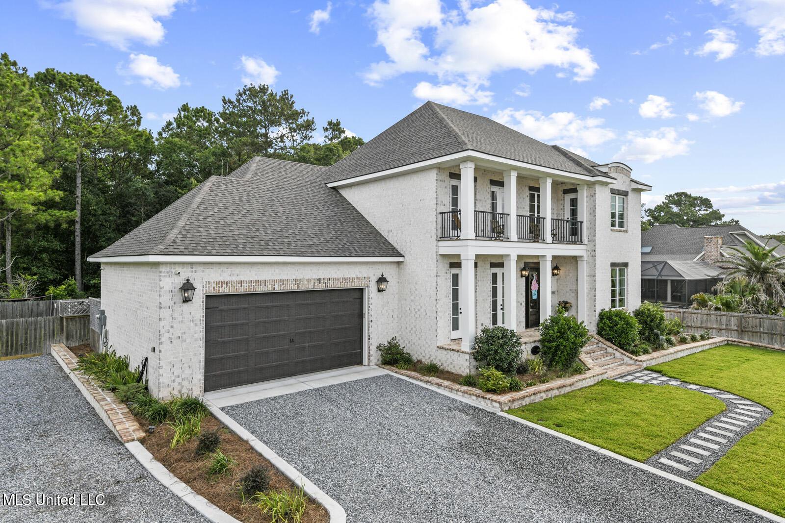 Image 1: 10788 front garage view