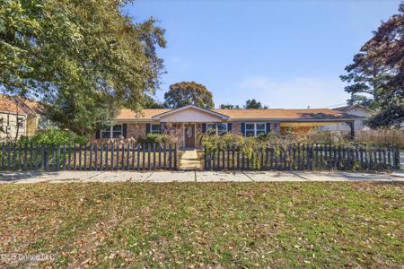 392 Porter Avenue