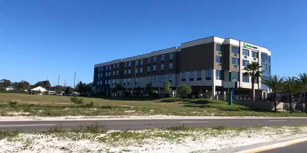4310 Beach Boulevard W