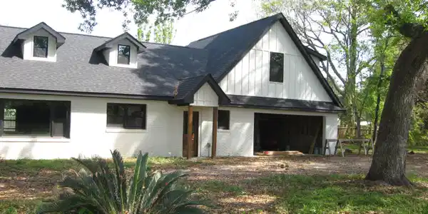 9329 Ridgeview Drive