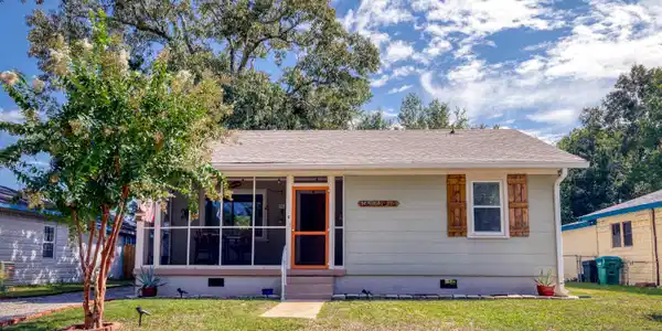 816 Hardy Avenue