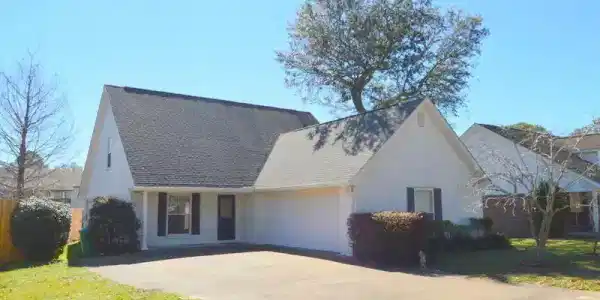 2109 Lindhridge Drive