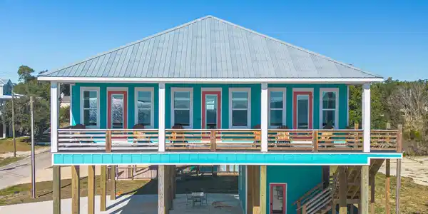601 E Beach Boulevard