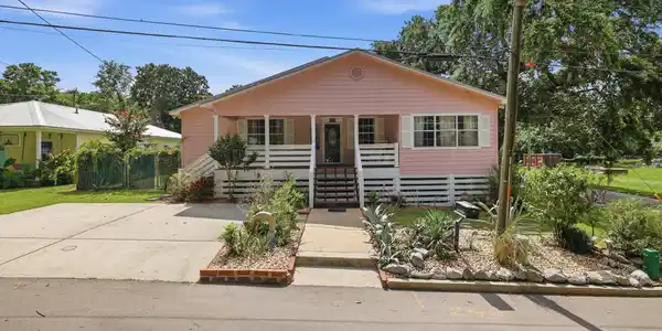 141 Caldwell Avenue